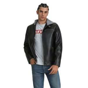 Chaqueta Levi’s Hombre en Poliuretano Negro – Estilo y resistencia urbana