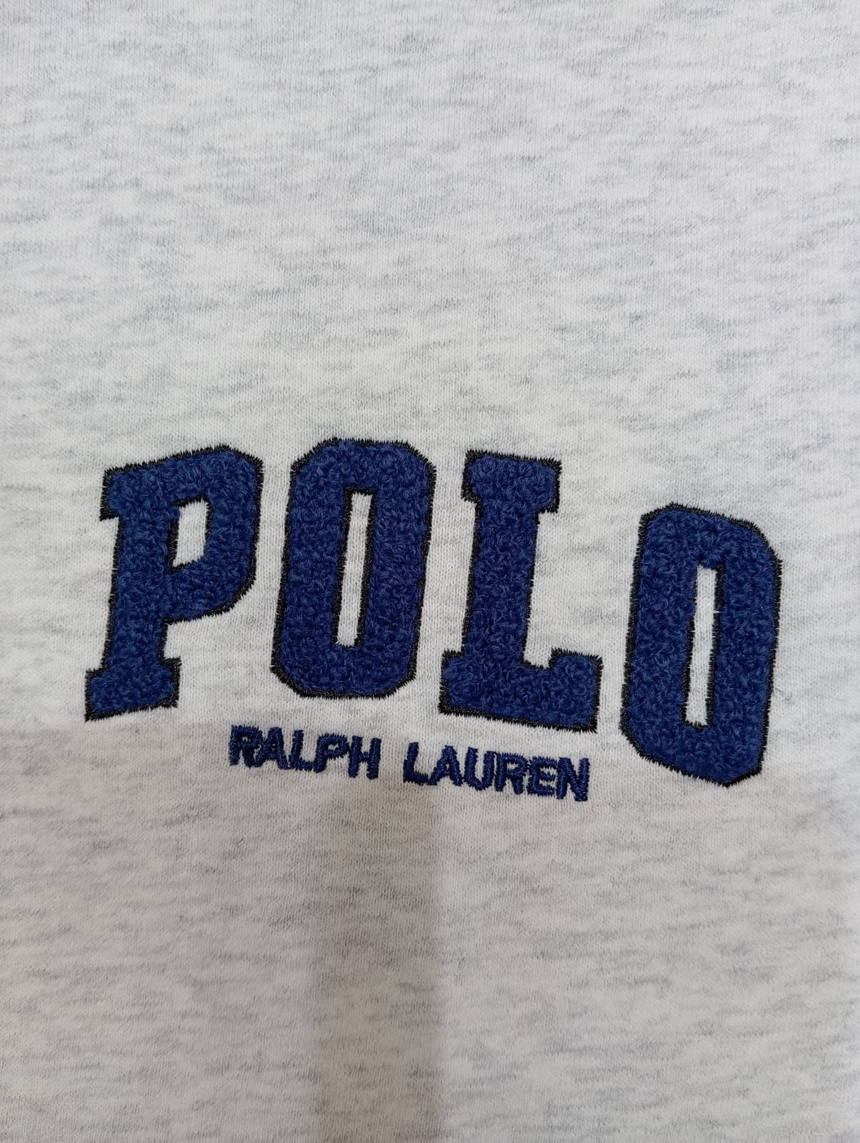 Buso Polo Media Cremallera – Elegancia y confort clásico - Image 12