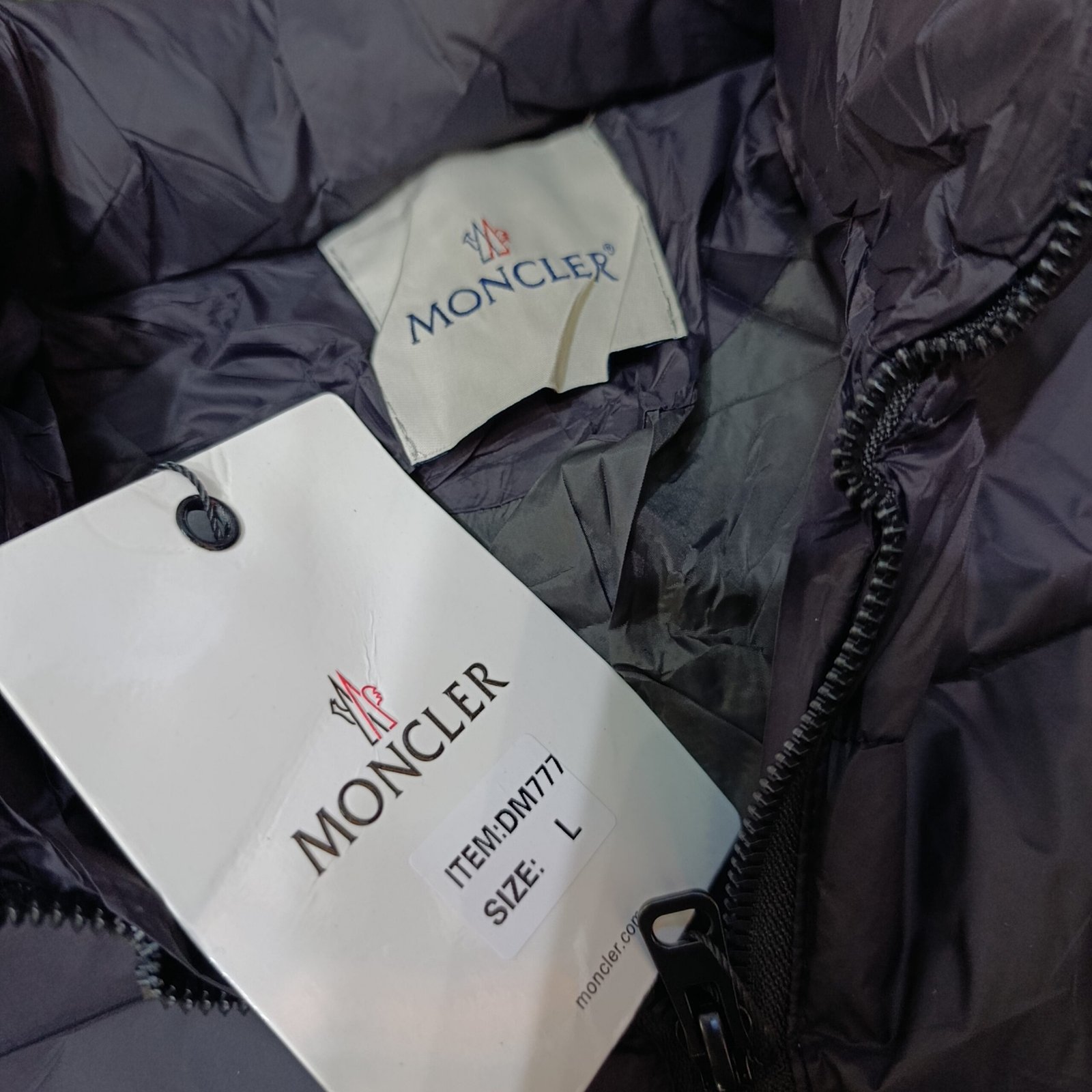 Chaqueta acolchada Moncler negra premium Chaqueta acolchada Moncler negra premium
