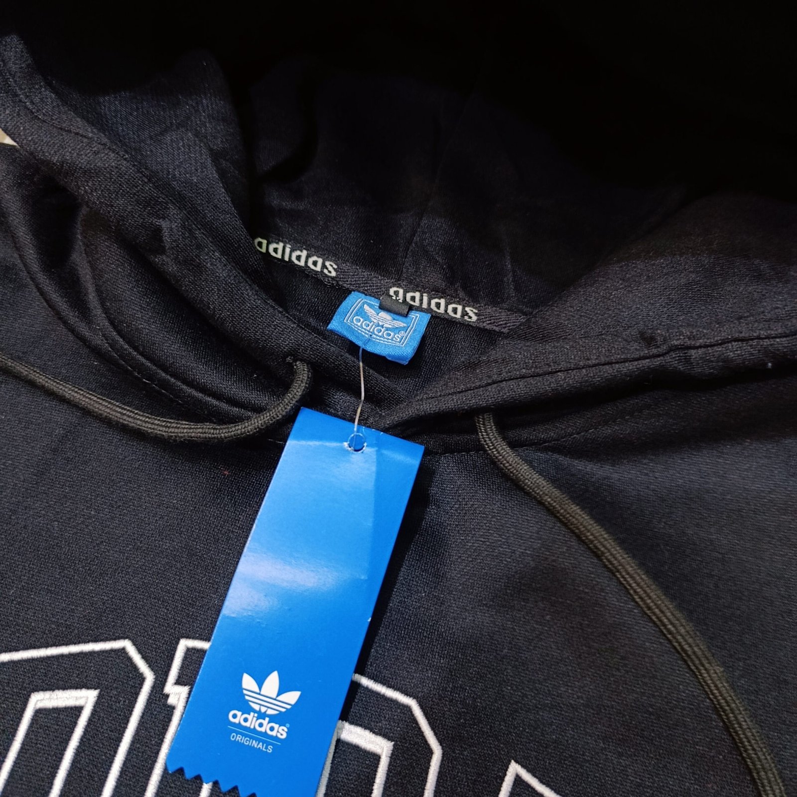 Buzo hoodie Adidas Originals negro algodón Buzo hoodie Adidas Originals negro algodón