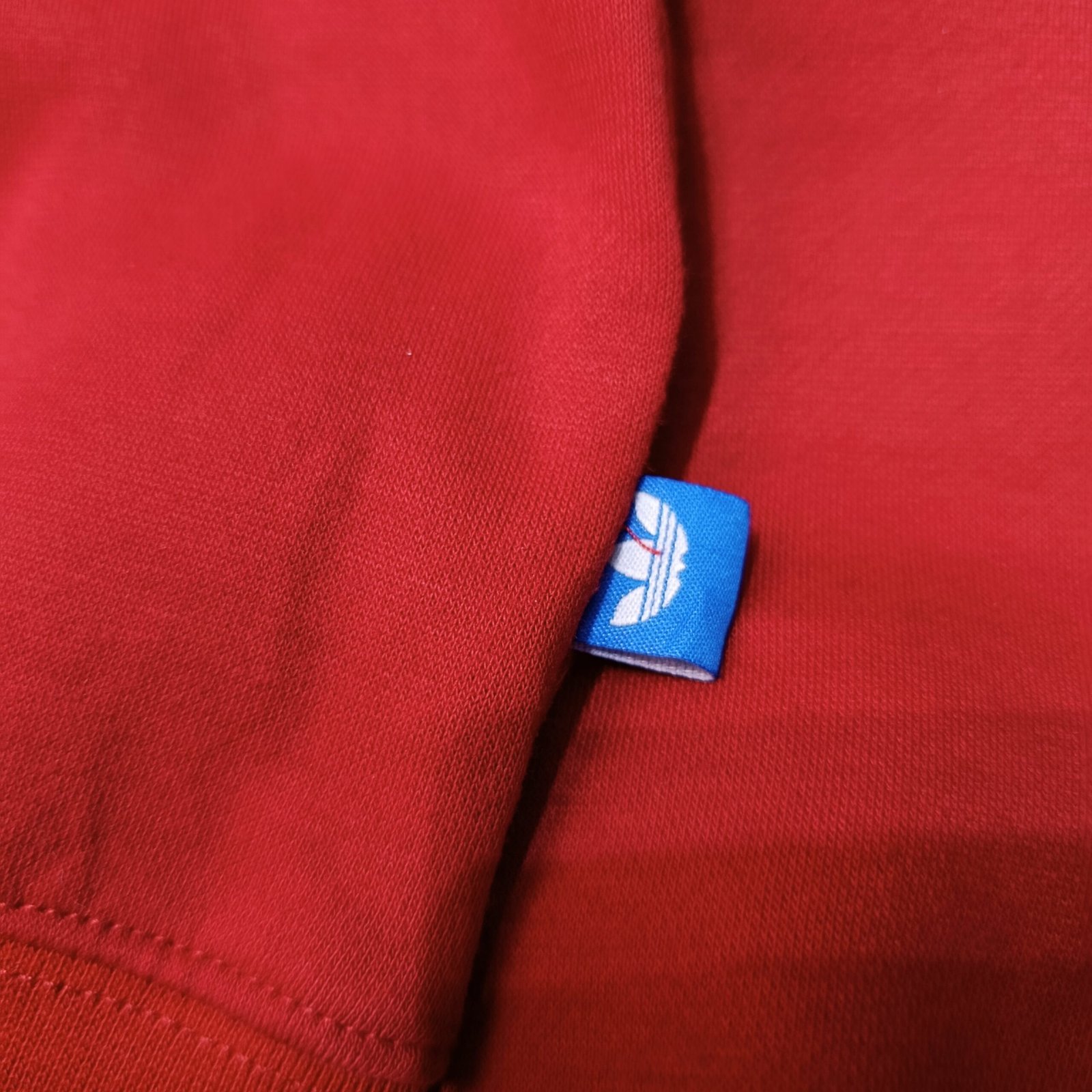 Hoodie Adidas Originals vinotinto con capucha Hoodie Adidas Originals vinotinto con capucha